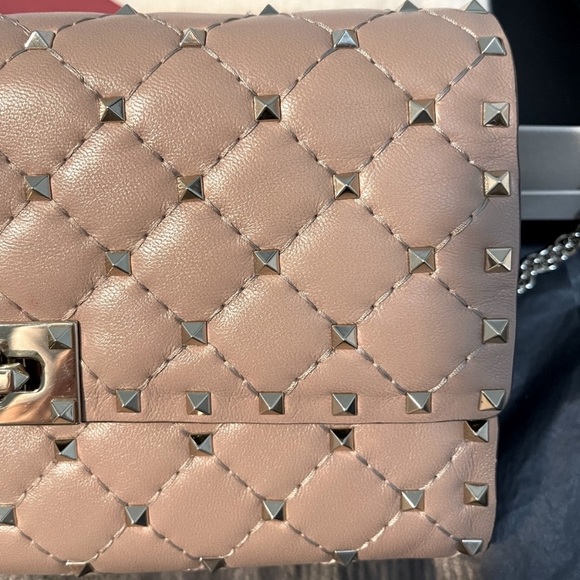 Valentino Garavani rockstud clutch, crossbody - Picture 4 of 10